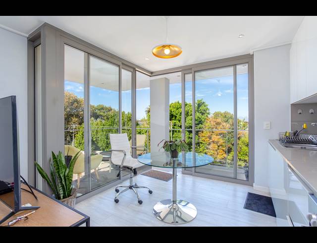 2 BEDROOM APARTMENT FOR SALE IN KENILWORTH UPPER